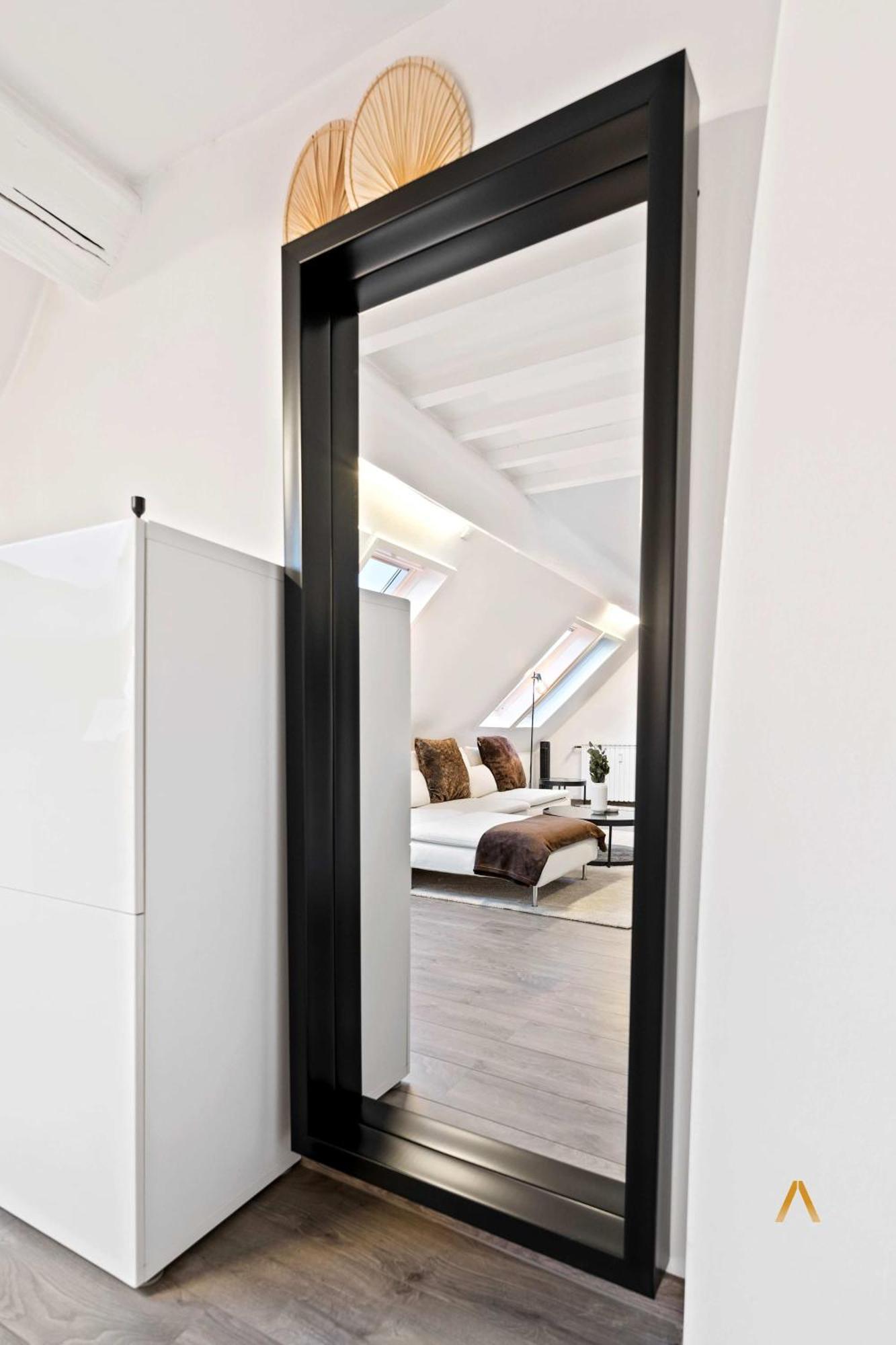 Charming 1br Loft In Ville-haute, Apartment *