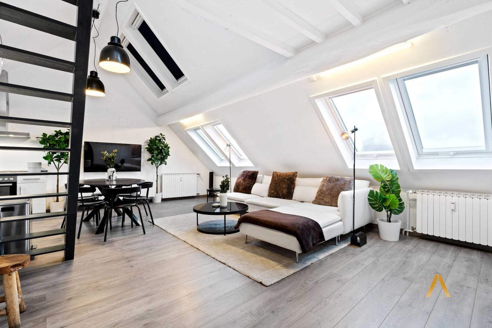 Apartment Charming 1br Loft In Ville-haute, Luxembourg